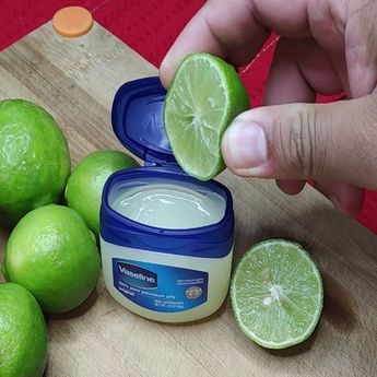 Mix Vaseline with Lemon and You’ll Be Shocked! If Only I Had Known Sooner!