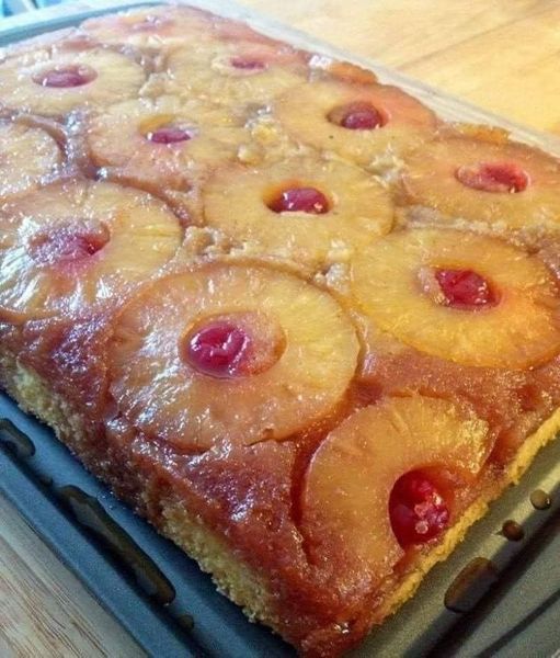 Pineapple Upside-Down Cake