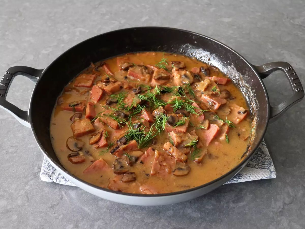 Corned Beef Stroganoff